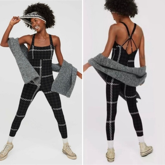 Aerie Offline Real Me Xtra Bodysuit Sz M Houndstooth Check Strappy Jumpsuit - Picture 1 of 6